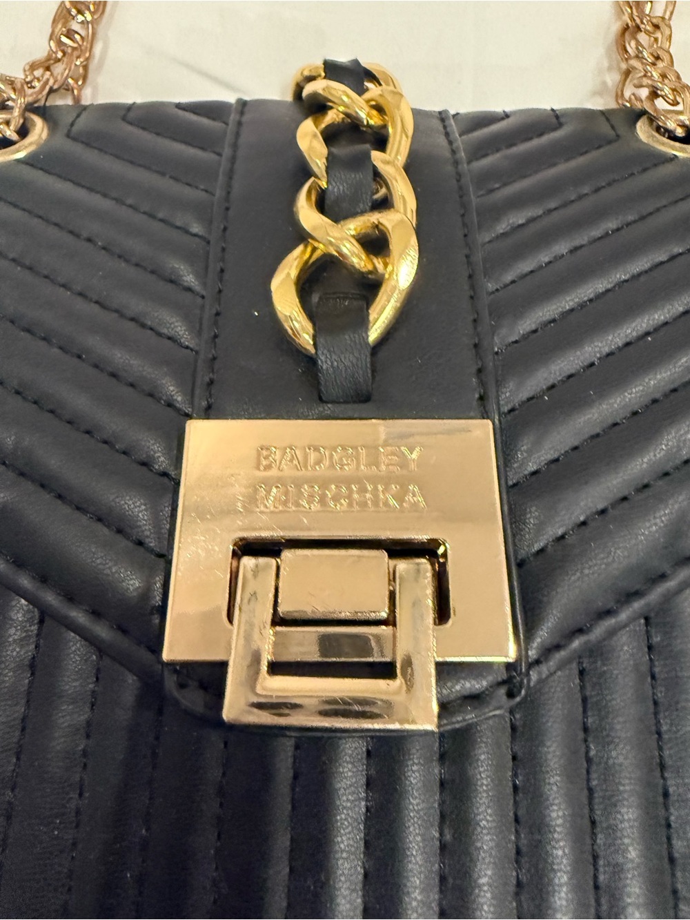Badgley Mischka Black Quilted Leather Convertible Shoulder Bag - Picture 2 of 9